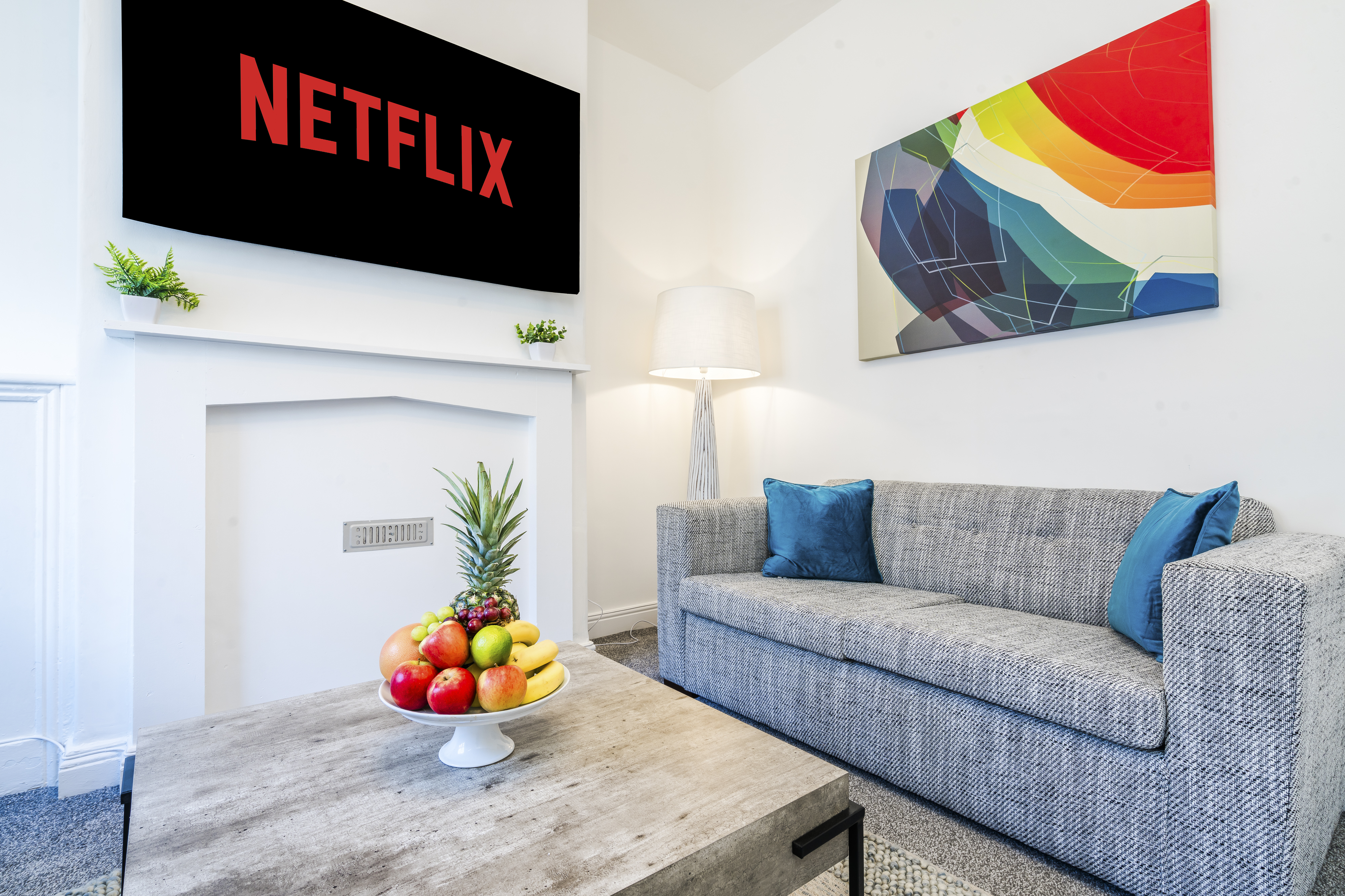 The Heron entrance - serviced accommodation Stoke-on-Trent